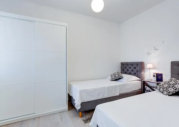 Melki Apartamento *