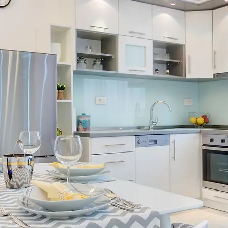 Melki Lägenhet Split